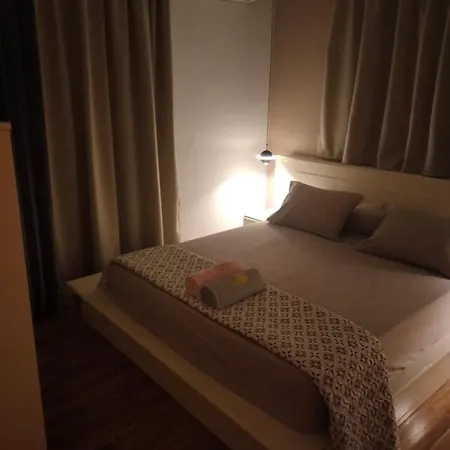 Апартаменты Luxurygetaway2 / Brand New 2Br / Fully Furnished / Wi-Fi / Full Kitchen