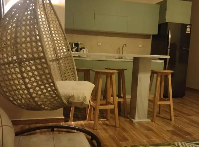 Luxurygetaway2 / Brand New 2br / Fully Furnished / Wi-fi / Full Kitchen