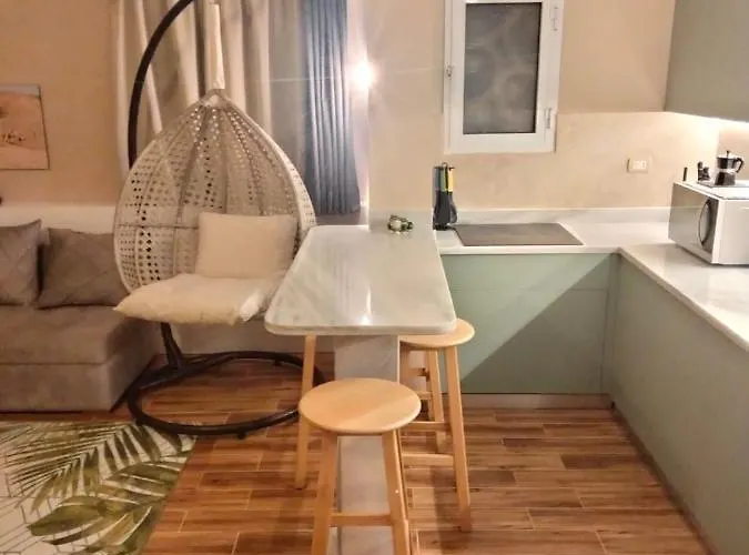 Daire Luxurygetaway2 / Brand New 2br / Fully Furnished / Wi-fi / Full Kitchen
